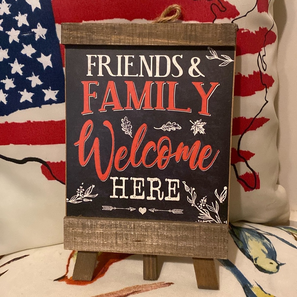 💫 Friends Welcome Sign Decor